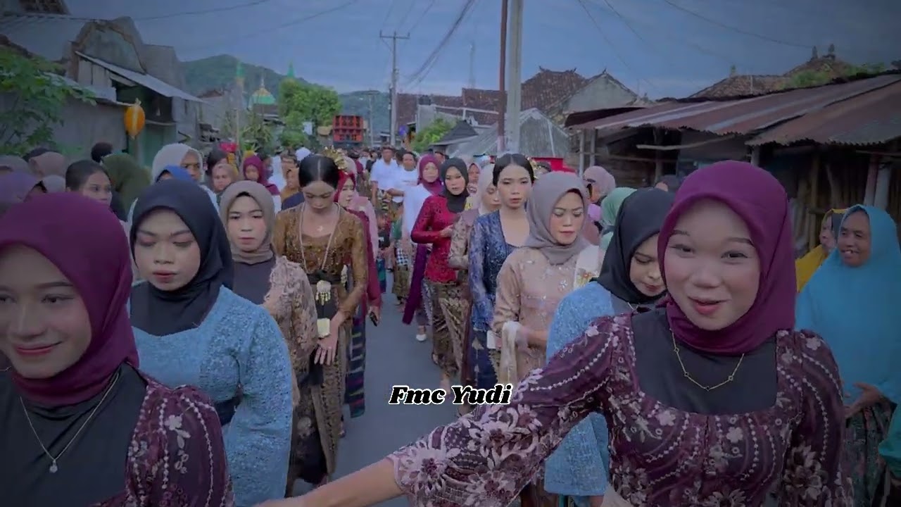 Famor mania dan Megantara iringi pengantin di Kebon Ayu si sambut Ale Ale