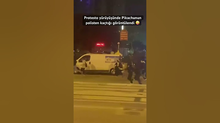 Protesto yürüyüşünde Pikachunun polisten kaçtığı görüntülendi 🤪 #pikachu
