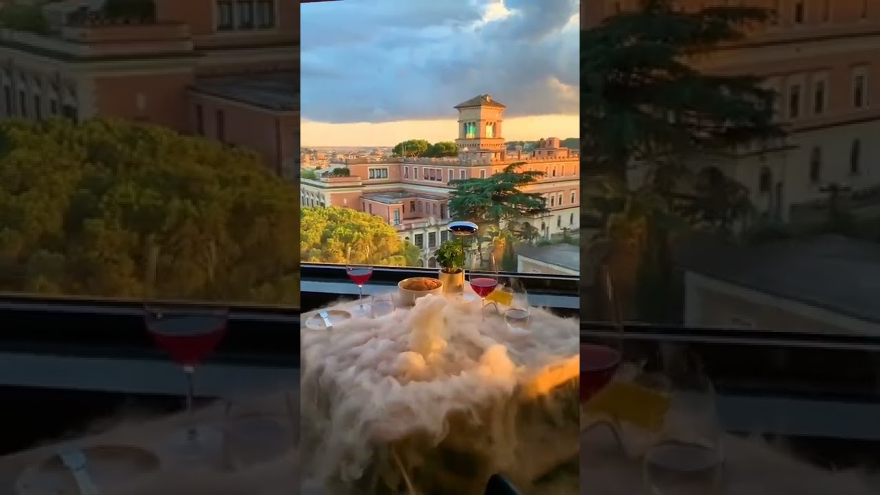 A perfect dine-in experience in Italy 🍷Via lumadeline📍 La Terrazza,  Rome, Italy