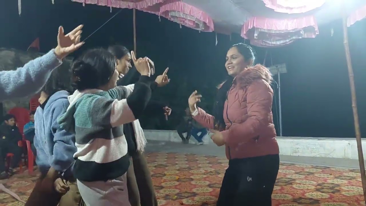 Pahadi dance 💃 ♥️ 