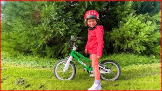 It took my kids ONE DAY to LEARN To RIDE a BIKE! - WOOM Bike review
