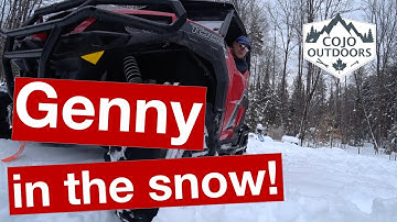 Polaris General Winter Action – fun in the snow.
