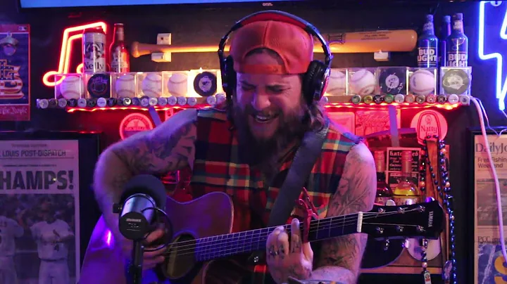 Live Sessions from The Barn: Jackie Tyler - The Fire