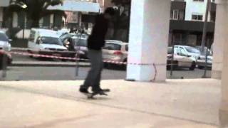 Ivan Vicente - Kickflip Manual