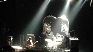 Death From Above 1979 - Virgins(Live): Terminal 5 11/28/2014