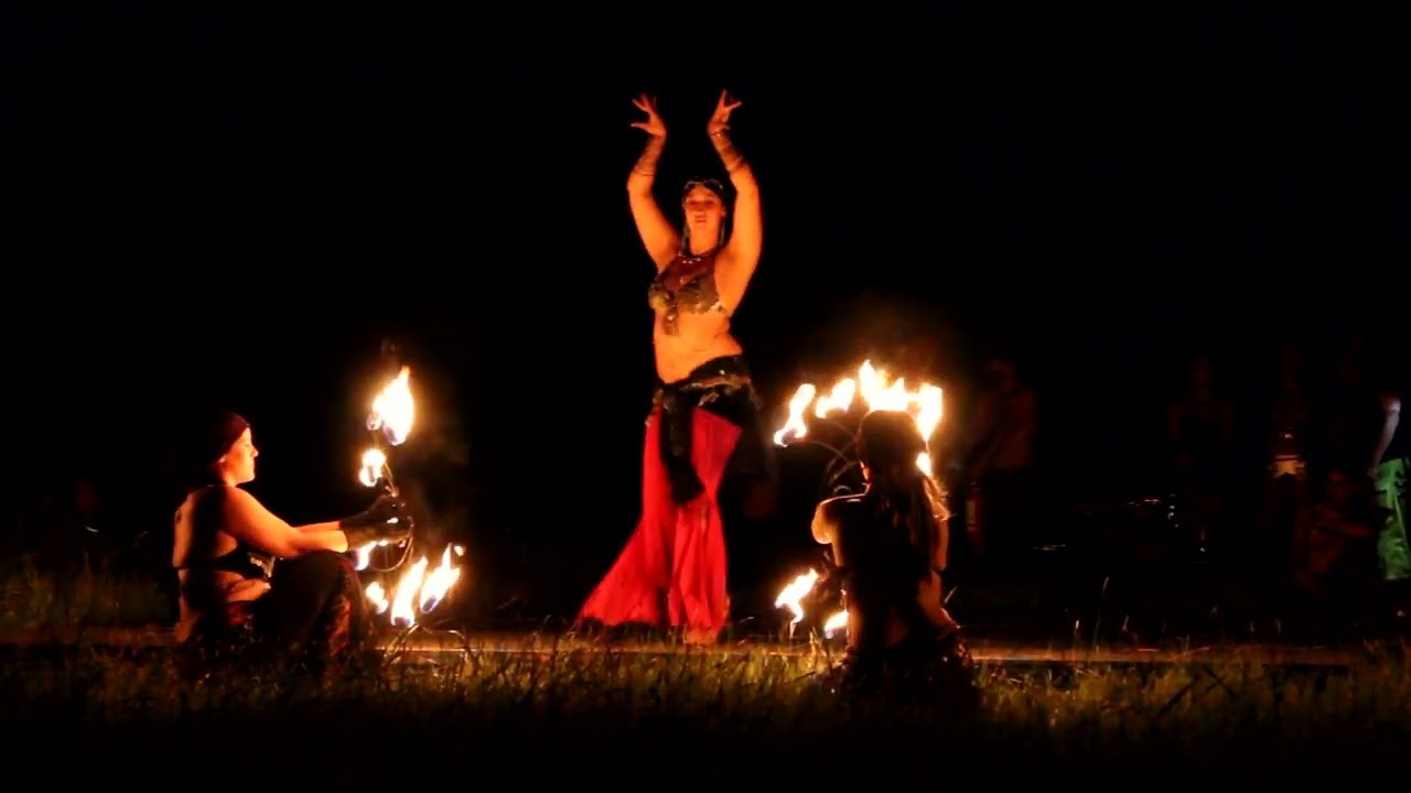 Fire Spinners (2015-07-011)