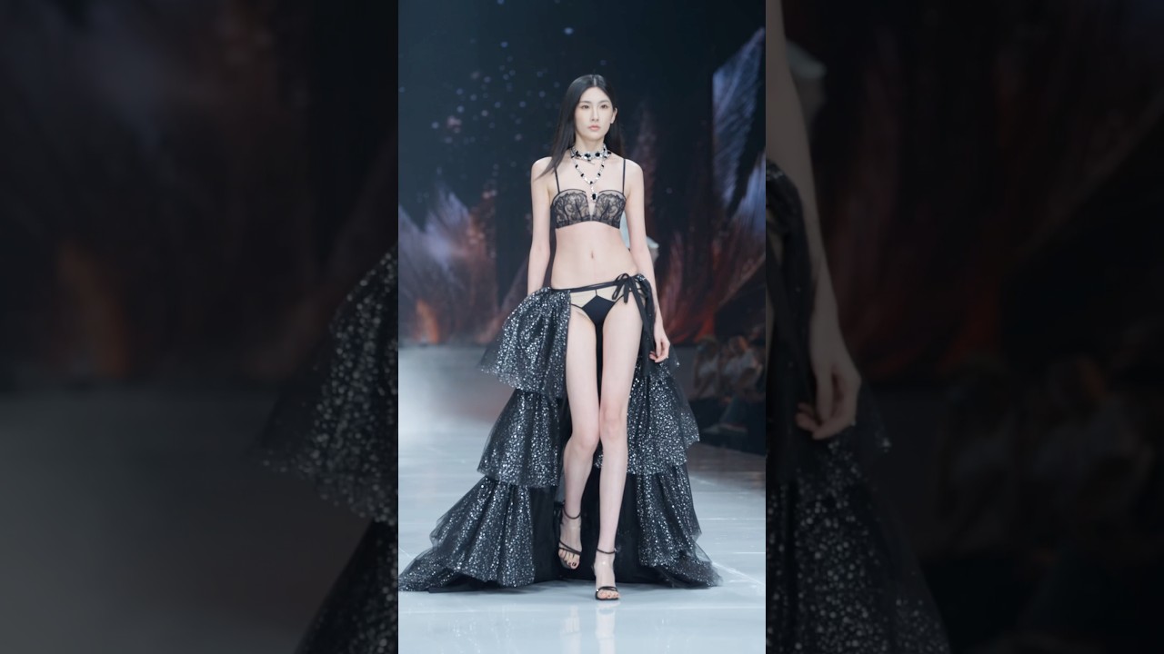 加入會員觀看完整視頻 2026 SIUF深圳内衣展開幕式 粥粥 内衣秀 lingerie show #model #catwalktour #beauty #fashion #siuf