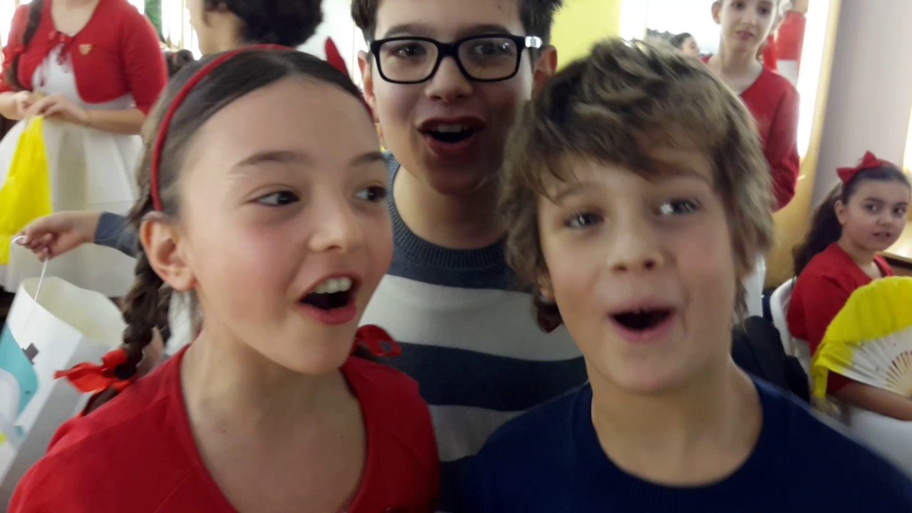 Il Piccolo Coro in Cina. Viaggio in-canto: l'emozione...della Prima! (Episodio 5)