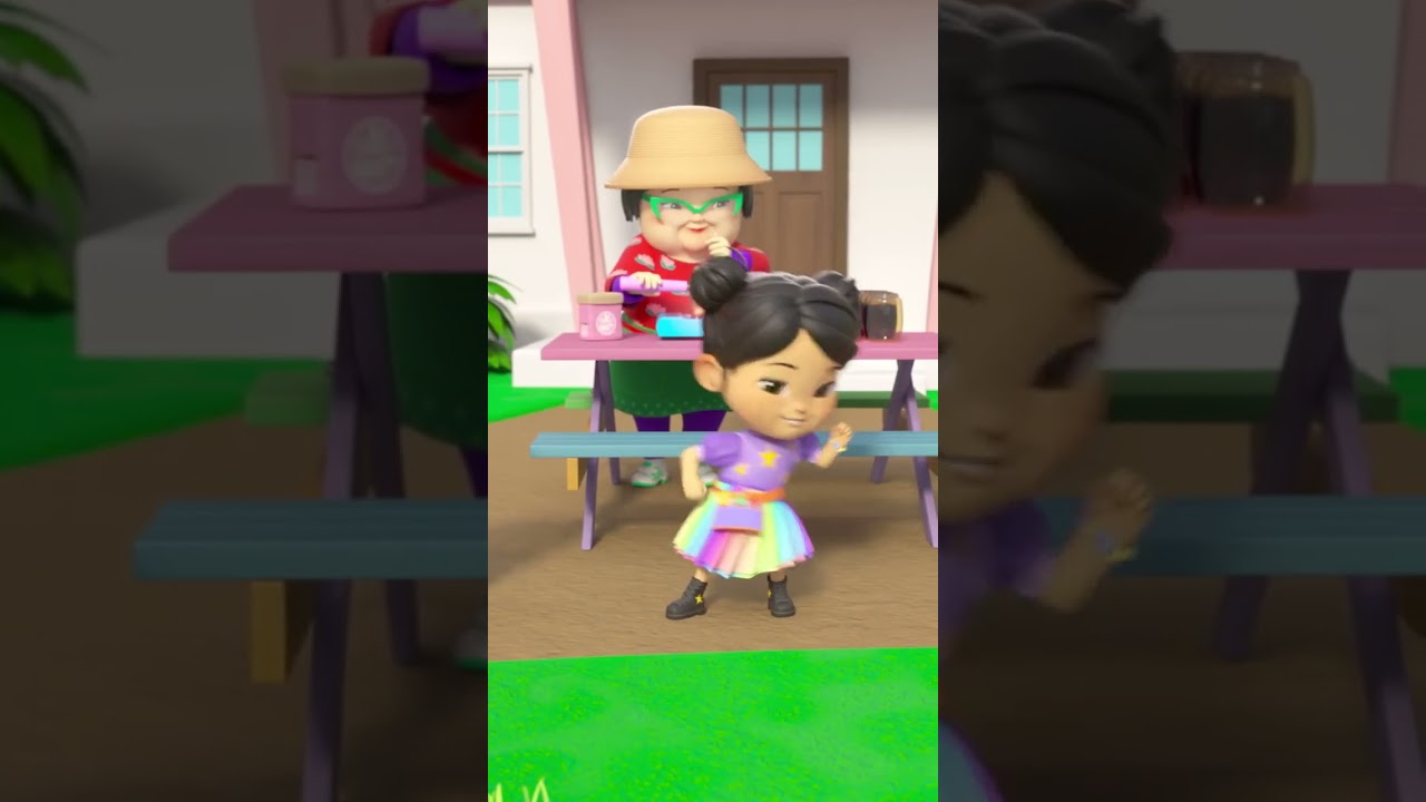 Spread the Jam! Ella Sings, Dances & Cooks with Grandma Mei! 