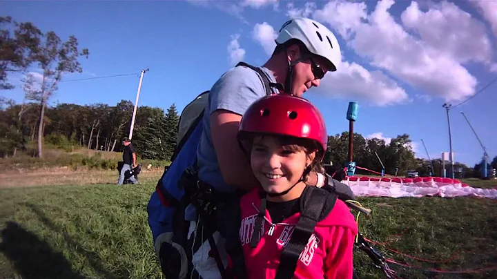 Preflight: Victoria McCormick first time Paraglidi...