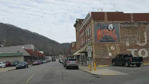 A drive through Lafollette TN and me running my mo...