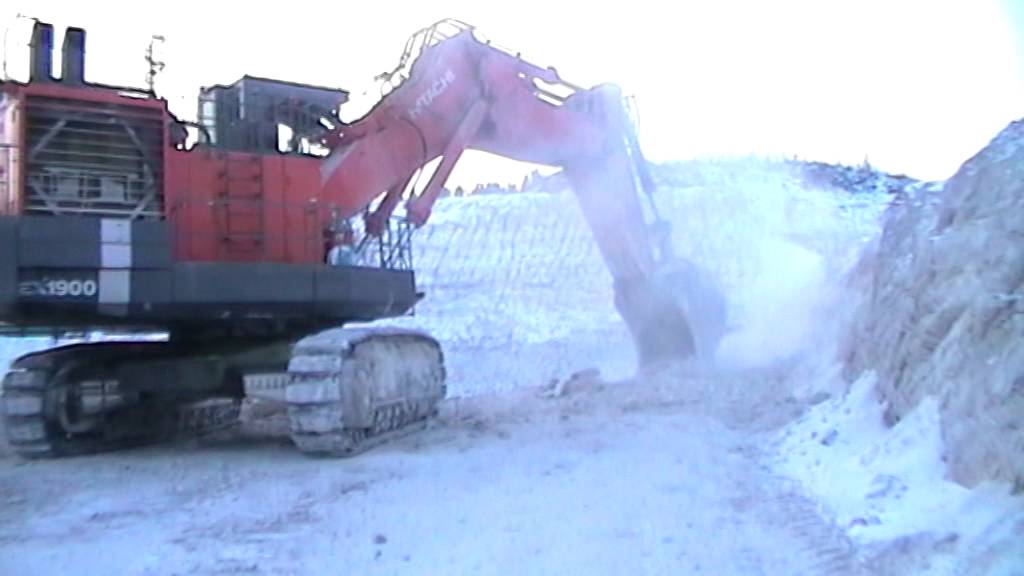 Hitachi EX1900 in ACTION. Power pure