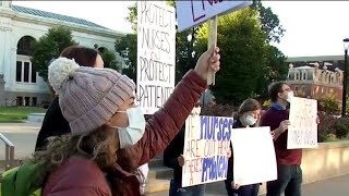 Hospital workers protest