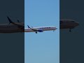 You Have to See This United 737-900ER Landing 👀