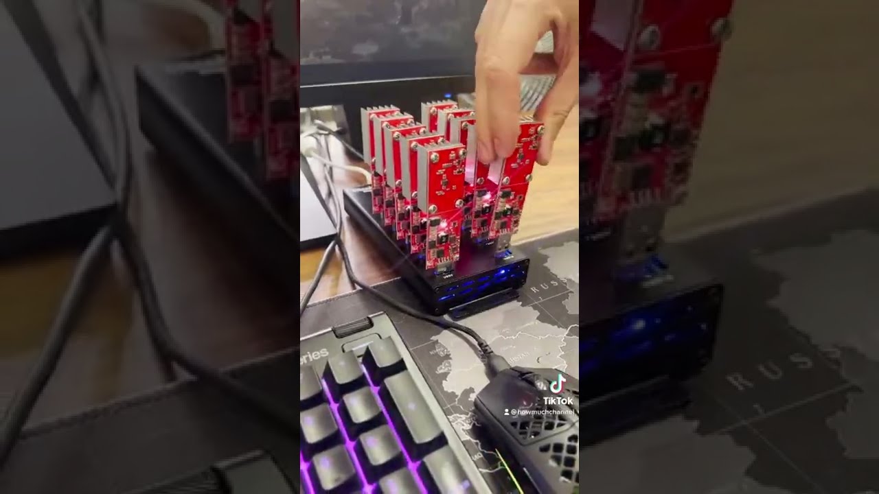 This USB Bitcoin Miner Looks So Good On My Desk Shorts