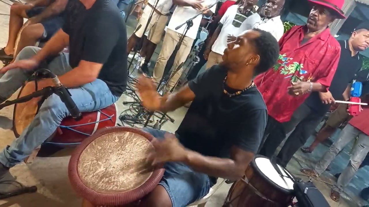 LÉWOZ a St François avè Yo Min'm: Misyé Esnard BOISDUR ka chanté, Emerick LAGUERRE ka mawkè.GWO KA !