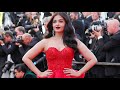 Aishwarya Rai Hides Her Neckline Avoided Oops Moment In IFFM Event | 2017 Mp3 Song