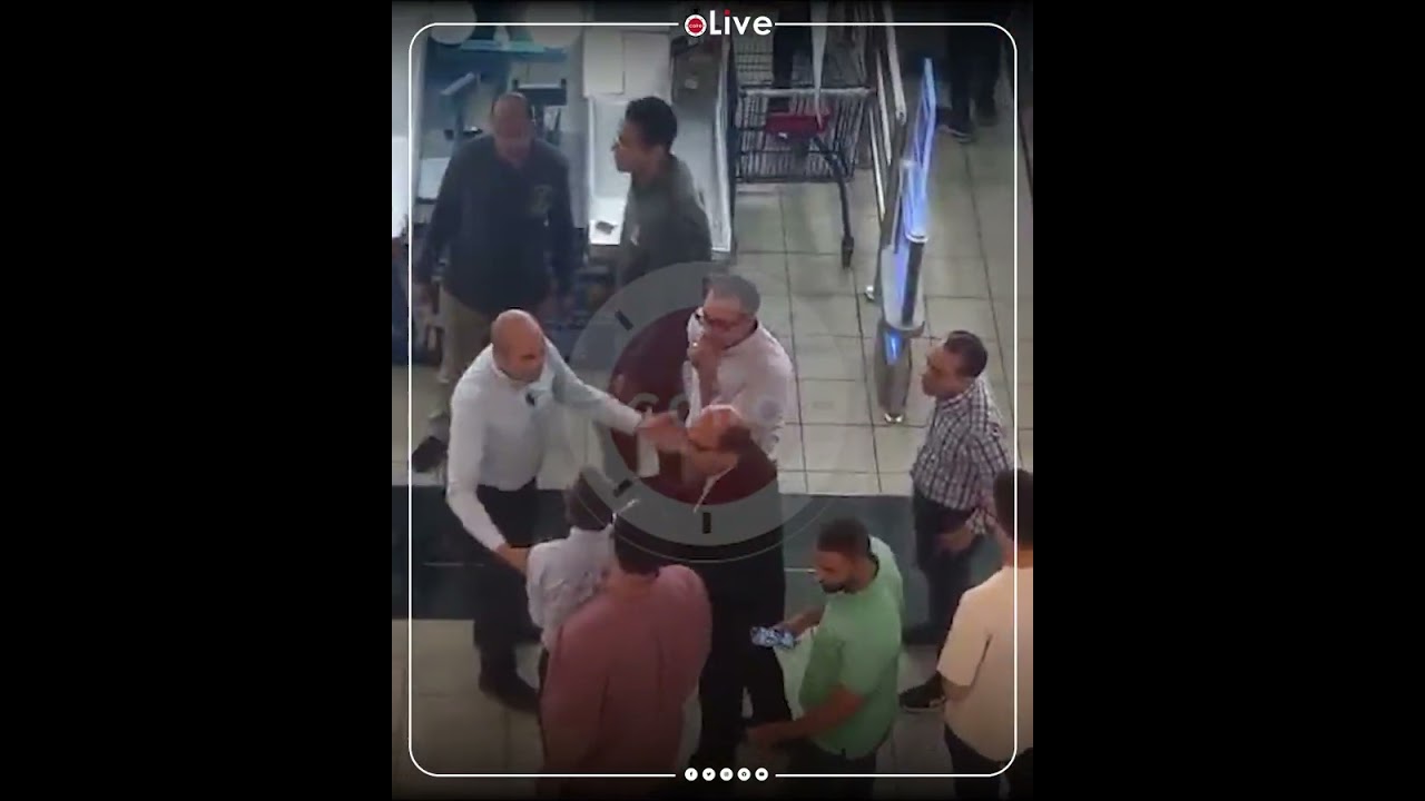 مشاجرة داخل كارفور بمول مصر وإصابة موظف بجرح غائر من أحد الزبائن