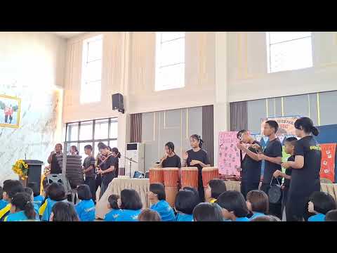 บายศรีสู่ขวัญ - งานวันภาษาไทยโรงเรียนราชประชานุเคราะห์ 33 จังหวัดลพบุรี