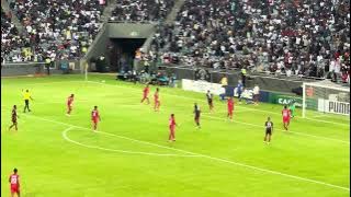 amaphasi amabili avela kubadlali be-orlando Pirates nabalandeli bayawabuka bajabule kakhulu