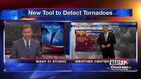 How did the National Weather Service know a tornado had formed?