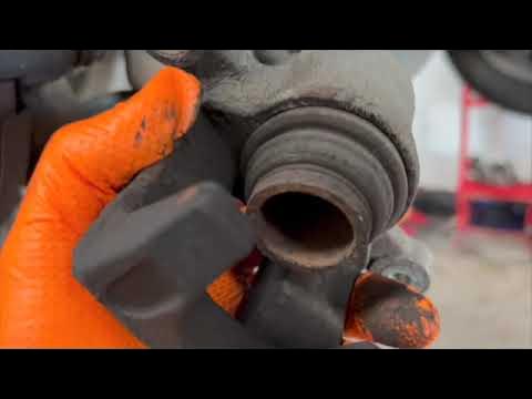How to replace rear brakes on a Kia Sportage - YouTube