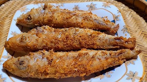 Biết được cách này cá muối sả ớt chiền giòn cả xương mà sả không cháy khét