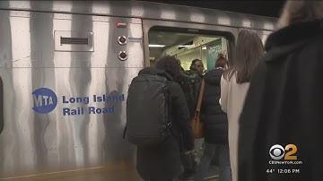 LIRR riders remain frustrated with new schedule