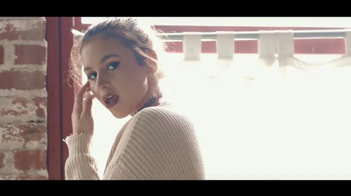 Cristina Quinones - Late Night Love (Official Video)