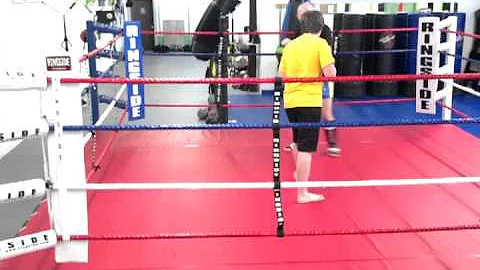 Patrick McReynolds Thai test rd.2-Roundkick Gym
