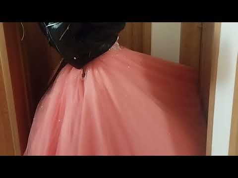 My Prom Dress Got Stuck Again