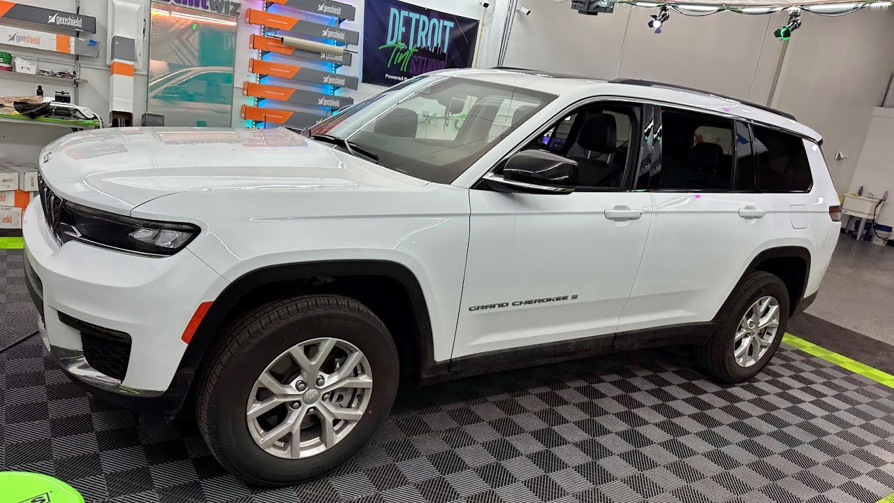 2% Tint Jeep Grand Cherokee L