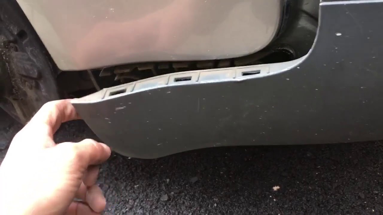 Audi A4 b6 front bumper removal - YouTube