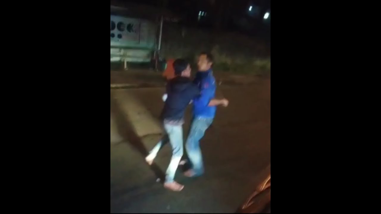 GEGER ||Saat Spion Bus PO Haryanto dirusak orang mabuk•Driver Mas Kunto lngsung turun sekap orangnya