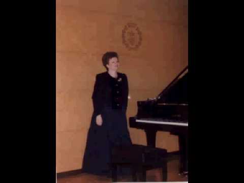 Ilze Graubin (1941-2001) plays Bach-Chromatic phantasy and fugue in d minor BWV903 (1/2)