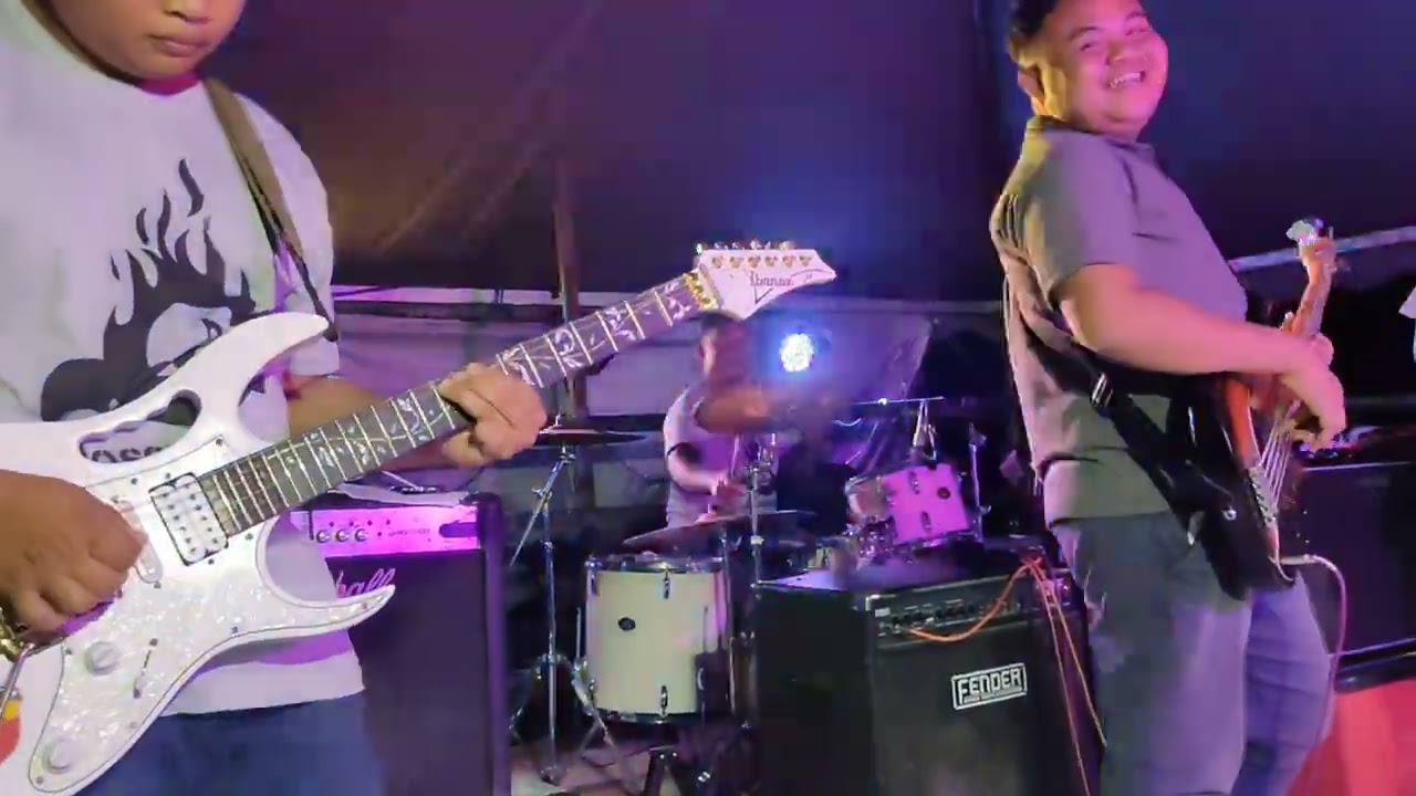 gegaran cinta jossy band live kg renglas telanok ch