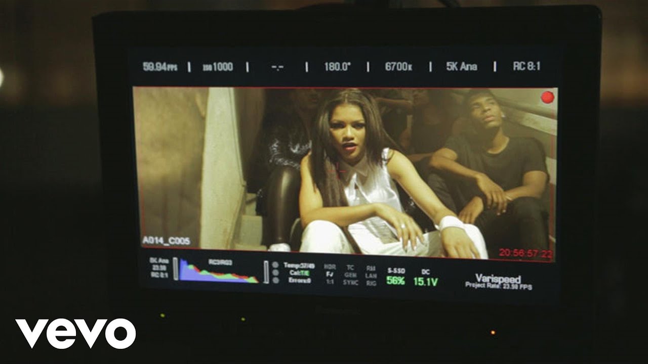 Zendaya - Replay - Behind the Scenes - YouTube