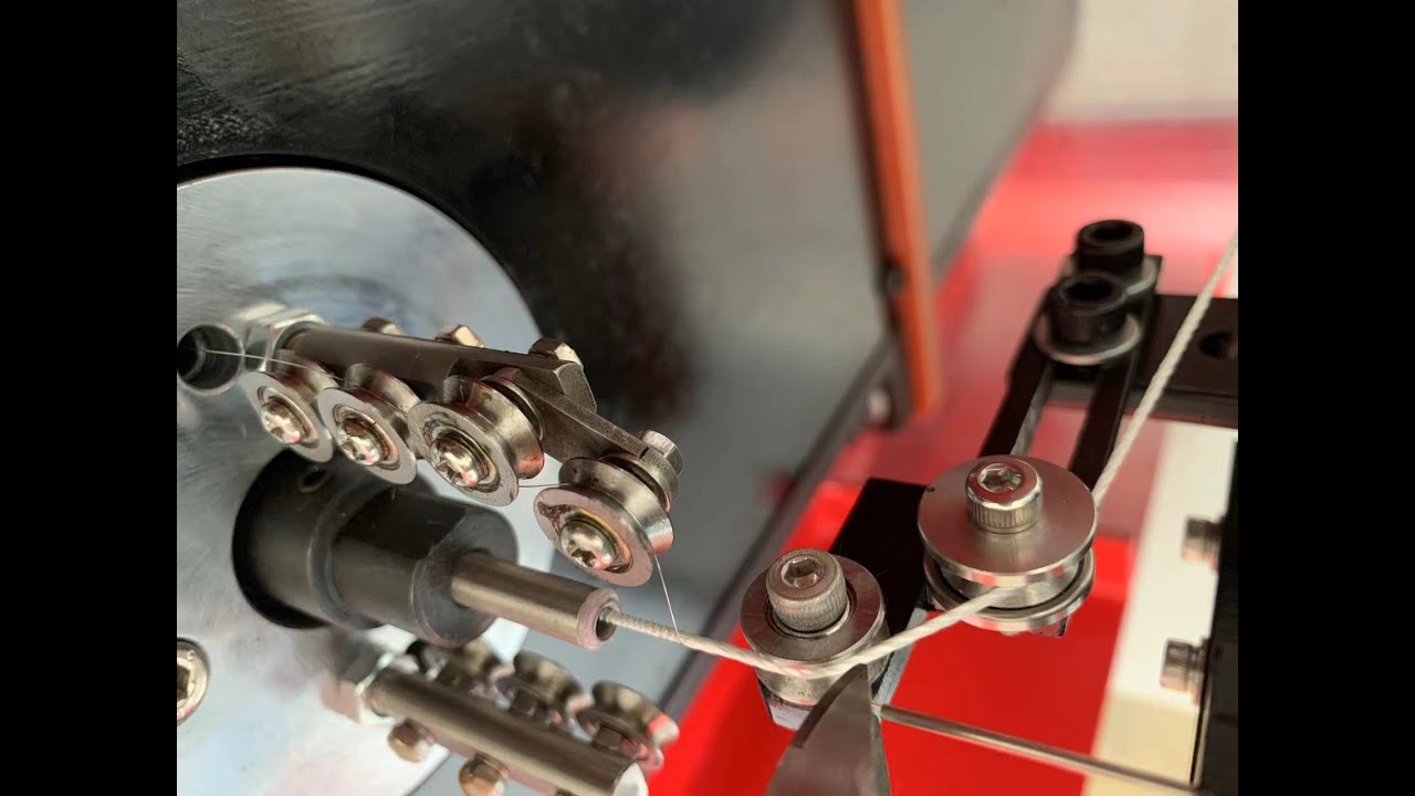 Coiling machine for electrical resistance wire on fiberglass for flexible defrosting