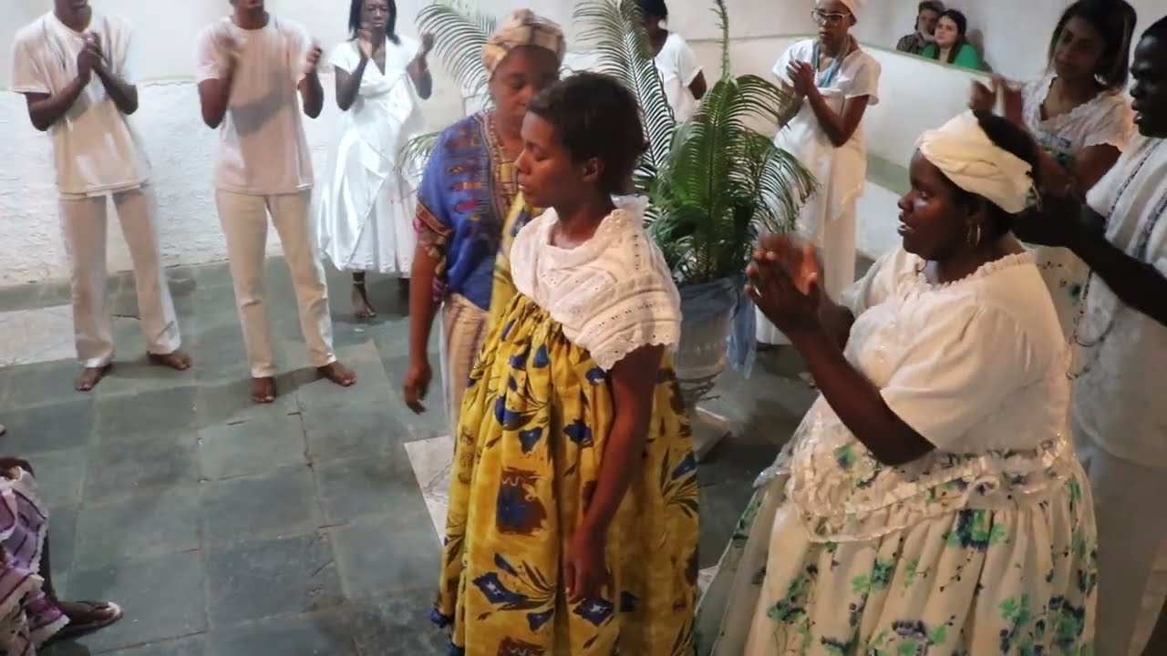 Chegada Incrível de Cabocla Jurema em Terra
