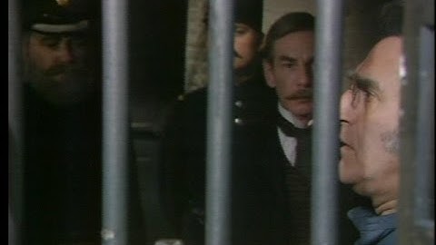 Learn English through story  The Problem Of Cell 13 by Jacques Futrelle  -Learn English