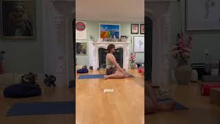 Let’s help those tight hips with this flow #stretchroutine #yogaflow #tighthips #hipstretch