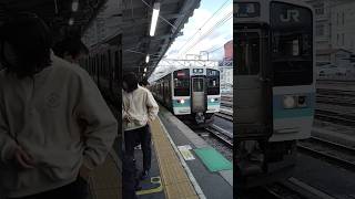 JR東日本長野支社の大糸線の松本駅に幕式普通の松本行きが到着する