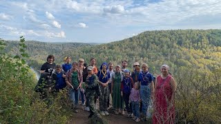 17 сентября 2023 г. Поход на Бердские скалы ( они не в Бердске), водопад Бучило и старинный храм.