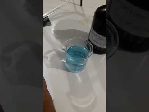 Video: Apa yang terjadi dengan warna larutan bromothymol blue?