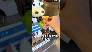 Ice cream-making robot in Japan 🐮🍦 #japan #tokyo #mukbang screenshot 4