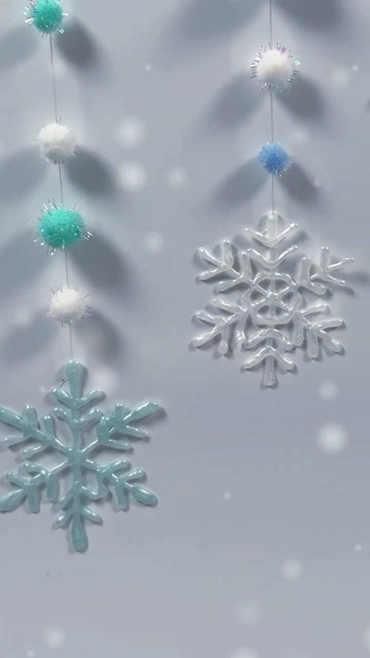100均でまさか！？】雪の結晶を3種類の作品にしたら想像以上に