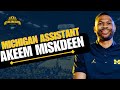 Tmi exclusive 1on1 with michigan basketball assistant akeem miskdeen