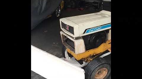 Cub cadet 1000 (1975)