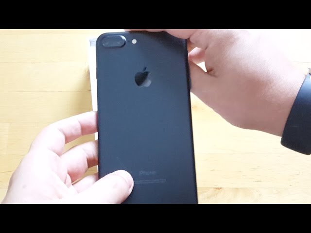 iPhone 7 Plus unboxing and first impressions - YouTube