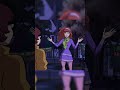 super, Daphne, dawaj, divo! 😜💃 #scoobydoo | @GenWBInternational